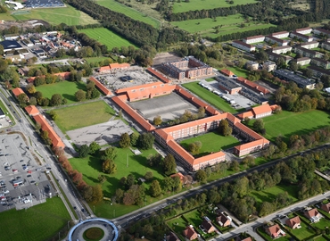 Lager til leje på Randers Kaserne. Eskadronvej 9, 8930 Randers NØ - 425 m² | Foto 0 - Lokalebasen.dk