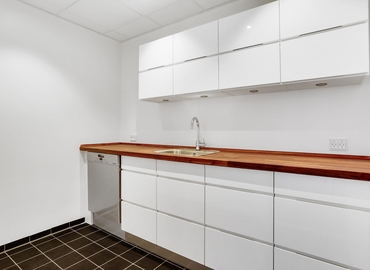 526 m² Office space available to rent in Albertslund, Roholmsvej 10S, 2620  - 1 | MatchOffice.com