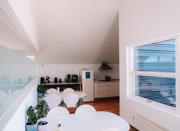 Office A. P. Møllers Allé 11 2791 Dragor