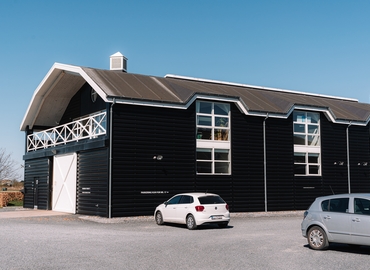 Office A. P. Møllers Allé 11 2791 Dragor