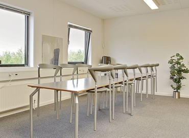 Office Anelystparken 39c 8381 Tilst