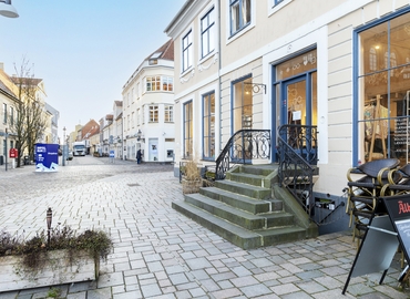 200 m² Shop for rent in Nyborg, Torvet 3 (5800) - 0 | MatchOffice