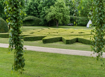 Office Hollufgårds Allé 12 5220 Odense SO