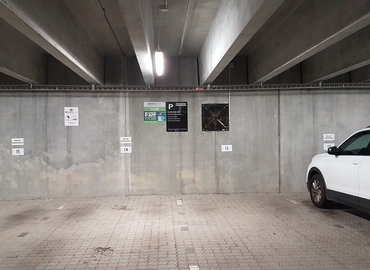Parking Trekroner Centervej 51 4000 Roskilde