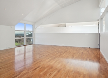 Office A. P. Møllers Allé 11 2791 Dragor