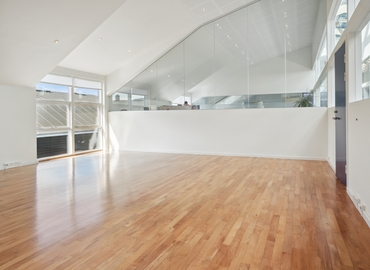 Office A. P. Møllers Allé 11 2791 Dragor