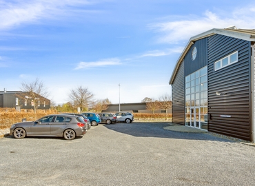 Office A. P. Møllers Allé 11 2791 Dragor