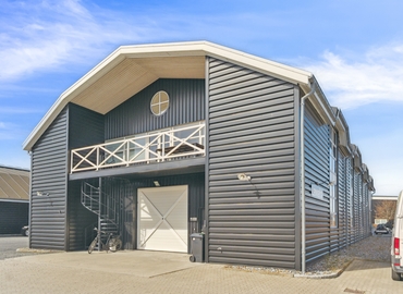 Office A. P. Møllers Allé 11 2791 Dragor