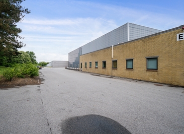 Lager / produktion Bækvej 10 4690 Haslev
