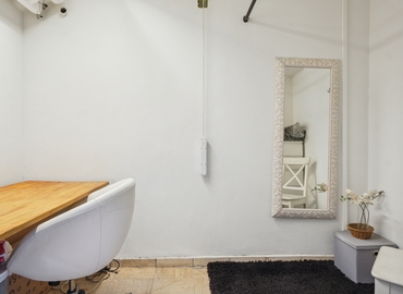 Butik Rungstedvej 19A 2970 Hørsholm