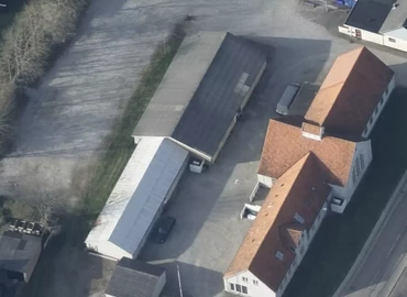 Lager / produktion Sønderbakken 6 7130 Juelsminde
