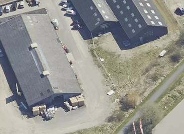 Lager / produktion Tolstrup Byvej 12 9600 Aars