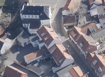 194 m² Commercial shop for rent in Allinge, Kirkegade 4 (3770) - 1 | MatchOffice.com