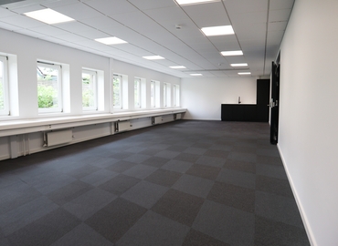 Office Kongevejen 400 2840 Holte