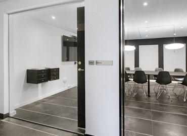 Office A. P. Møllers Allé 9B 2791 Dragor