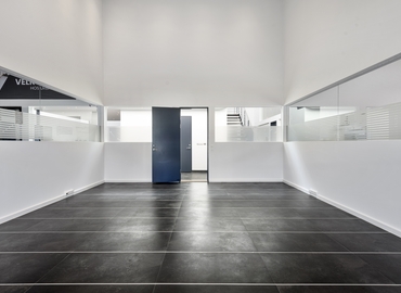 Office A. P. Møllers Allé 9B 2791 Dragor