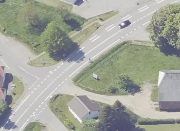 Lager / produktion Vejstruprød Landevej 8 6093 Sjølund