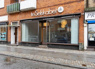 118 m² Commercial shop for rent in Gentofte, Baunegårdsvej 3A (2820) - 0 | MatchOffice.com