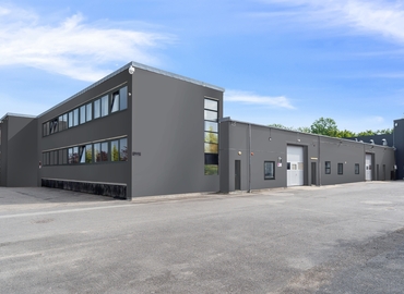 1000 m² Warehouse space up for rent in Taastrup, Rugvænget 12 (2630) - 1 | MatchOffice.com