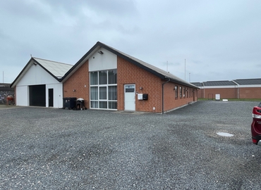 252 m² Warehouse storage for rent in Hadsten, Mågevej 22 (8370) - 1 | MatchOffice.com