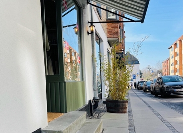 70 m² Shop for rent in Charlottenlund, Rådhusvej 1 (2920) - 0 | MatchOffice