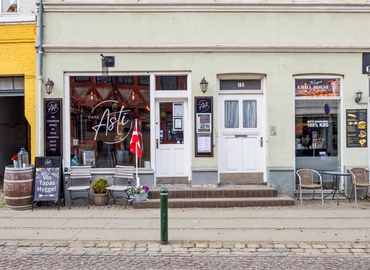 89 m² Commercial shop for rent in Koge, Vestergade 19A (4600) - 0 | MatchOffice.com