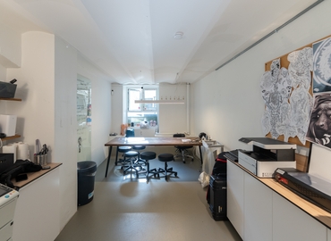 Butik Amaliegade 36, kld.. tv. 1256 København K