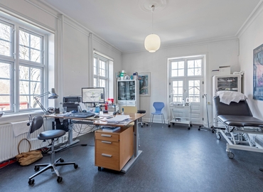 Office Domkirkestræde 6 4000 Roskilde