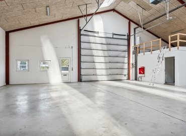 261 m² Warehouse up for rent in Norresundby, Virkelyst 25A (9400) - 1 | MatchOffice
