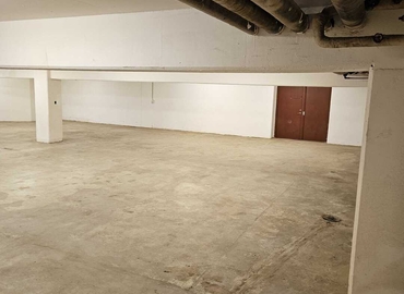 245 m² Warehouse storage up for rent in Albertslund, Herstedvang 7A (2620) - 1 | MatchOffice.com