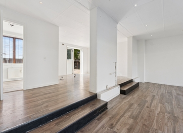 Office Sallingvej 5, dør. 1. 2720 Vanlose