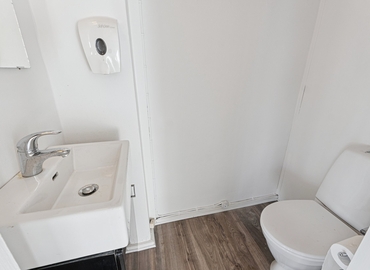 Office Sallingvej 5, dør. 1. 2720 Vanlose