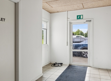 2701 m² Workshop space up for rent in Aarslev, Industrivej  1 (5792) - 23 | MatchOffice.com