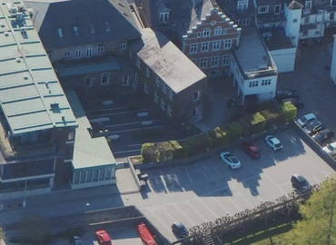 Office Slotsgade 48 3400 Hillerod