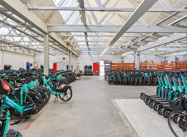 Lager til leje på Rugvænget 22, 2630 Taastrup - 1074 m² | Foto 1 - Lokalebasen.dk