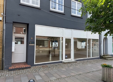 Butik til leje på Jernbanegade 8, 7200 Grindsted - 164 m² | Foto 0 - Lokalebasen.dk