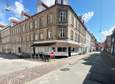 Butik til leje på Reberbansgade 12, 9000 Aalborg - 105 m² | Foto 0 - Lokalebasen.dk