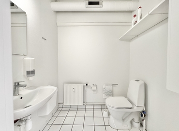 Office Blangstedgårdsvej 1 5220 Odense SO