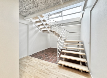 Office Blangstedgårdsvej 1 5220 Odense SO