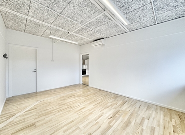 Office Blangstedgårdsvej 1 5220 Odense SO