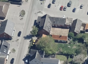Butik til leje på Hovedgaden 43, 4652 Hårlev - 133 m² | Foto 0 - Lokalebasen.dk