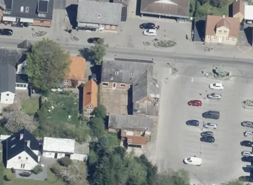 Butik til leje på Hovedgaden 43, 4652 Hårlev - 133 m² | Foto 0 - Lokalebasen.dk