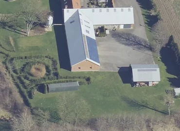 Lager / produktion Ebeltoftvej 18 8960 Randers SØ