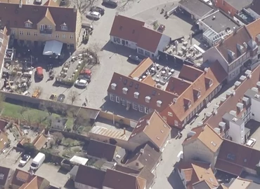 68 m² Shop for rent in Ebeltoft, Nytorv 4A (8400) - 1 | MatchOffice