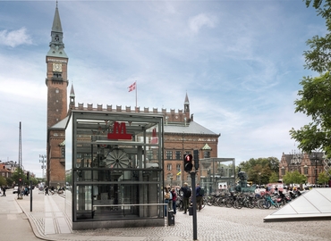 Office Regnbuepladsen 5 1550 Copenhagen V