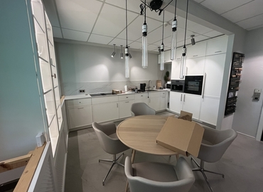 Office Rønnevangsalle 6 3400 Hillerod