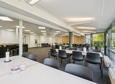 Kontorhotel på Ejby Industrivej 34-38, 2600 Glostrup - 1200 m² | Foto 1 - Lokalebasen.dk