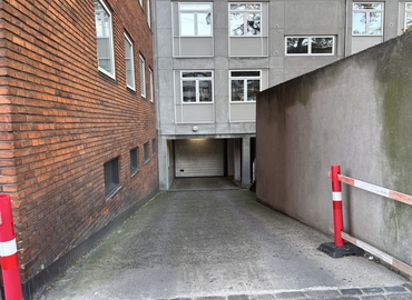 Parking Adelgade 47 1304 Copenhagen City Center