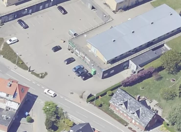 Butik til leje på Strandvejen 63A, 7120 Vejle Øst - 825 m² | Foto 0 - Lokalebasen