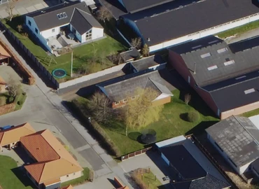 Lager / produktion Industrivej 18 7430 Ikast